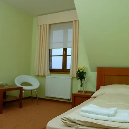 Romantica Szálloda