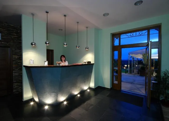 Hotel Romantica 4*